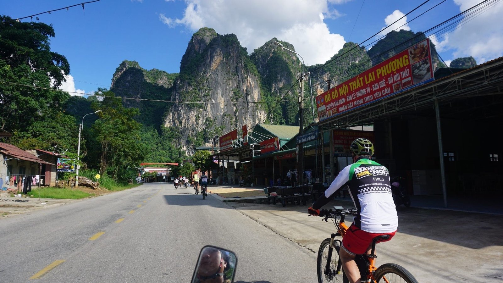 23 Days Laos Cambodia Cycle To Vietnam